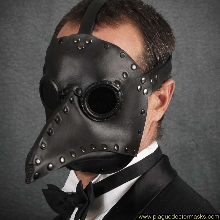 plague doctor mask among us